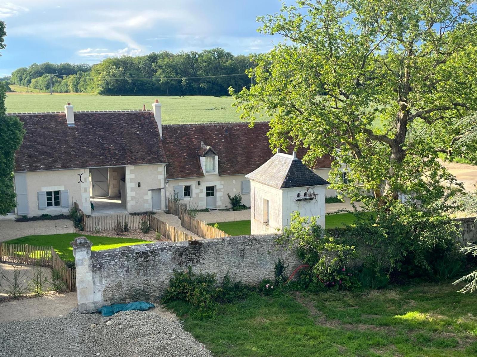 Le Puits Renaissance - Gites De Caractere Et Piscine Chauffee Chambourg-sur-Indre Kültér fotó